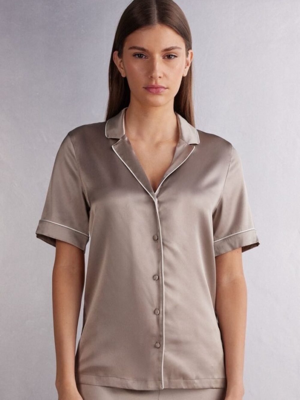 Intimissimi Short-Sleeved Men’s Style Silk Button Down Shirt Tan Size Small